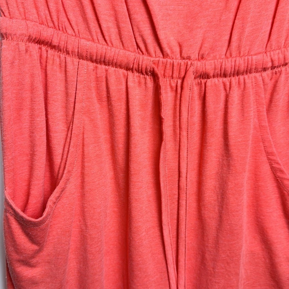 Coral Athleisure Dress | Cinched Waist Utility · The North Face - Picture 4 of 7